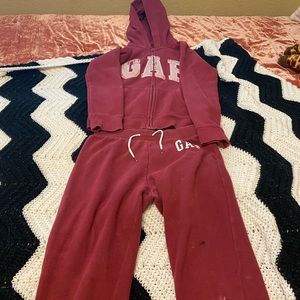 Gap kids maroon sweat set.